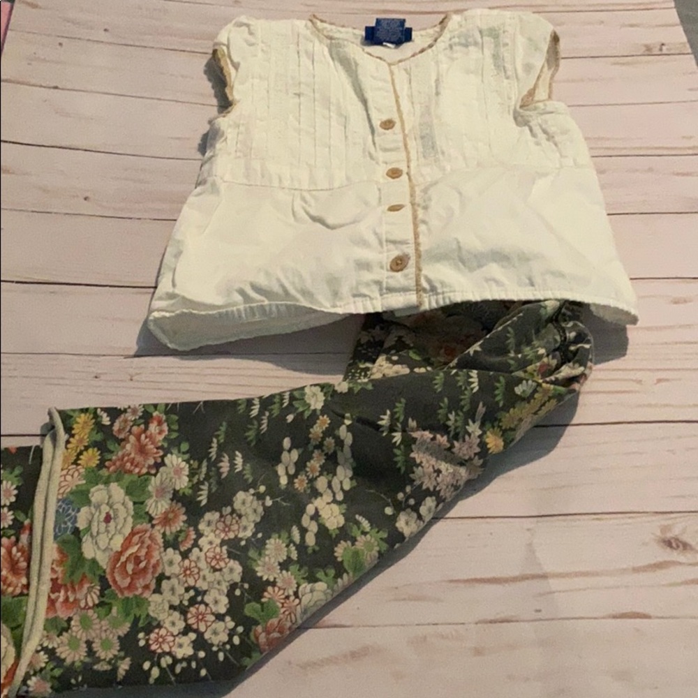 Adorable size 3 kids outfit.